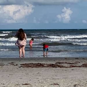 Meet your Posher, Candice